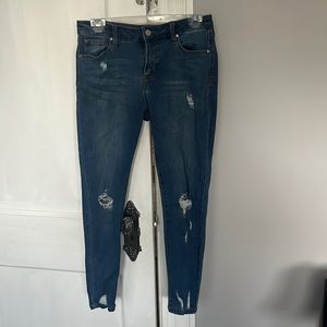 Light blue- Cropped Skinny Jeans